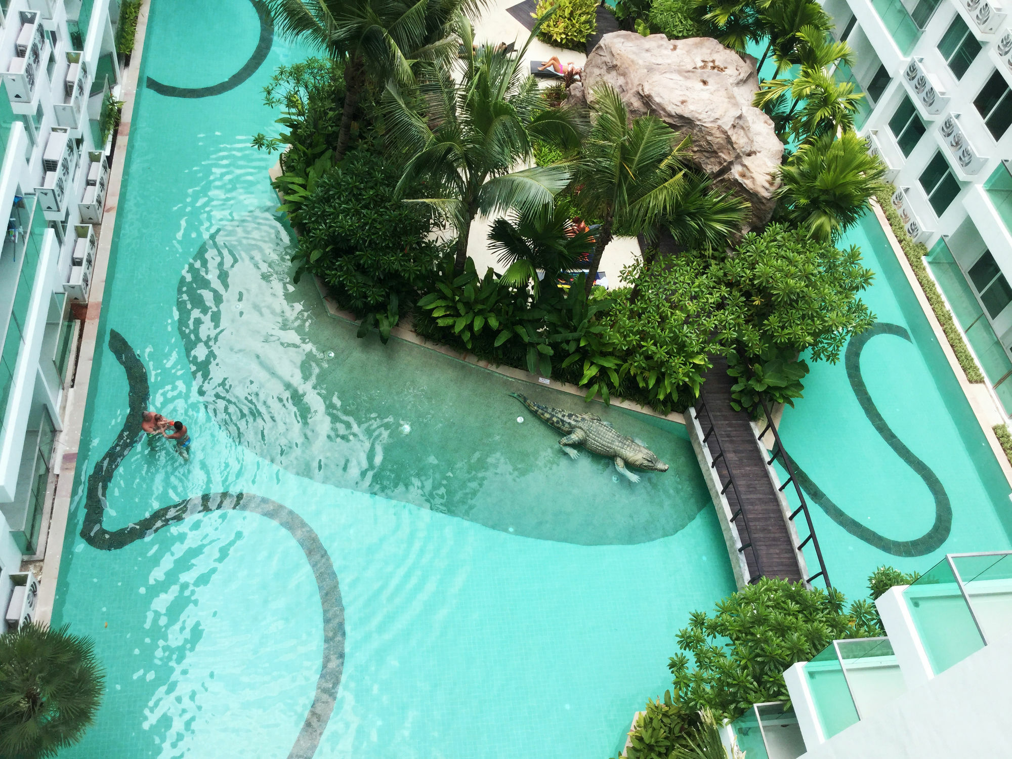 Amazon Residence By Pattaya Sunny Rentals Csomtien-part Kültér fotó